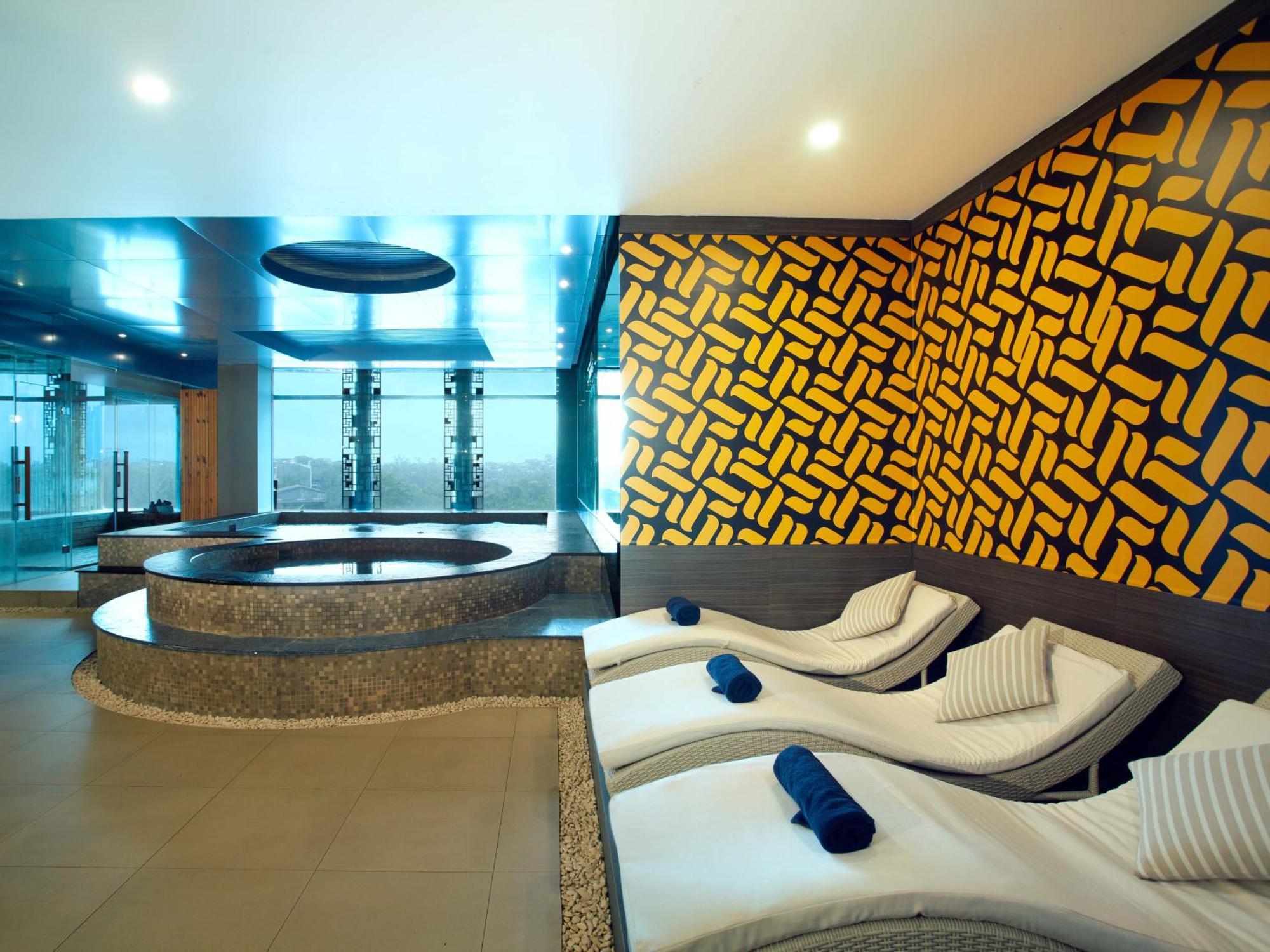 Platinum Hotel & Convention Hall Balikpapan Balikpapan (Borneo) Exterior foto